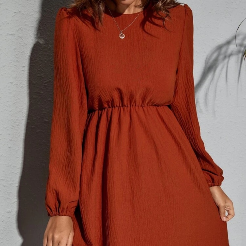 Solid keyhole back dress burnt orange - Picture 3 of 7